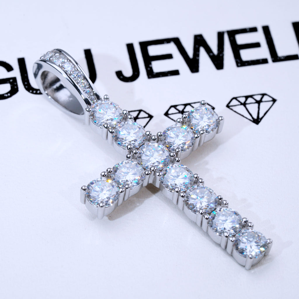 4.51 Carat 925S & VVS Moissanite Cross In White Gold